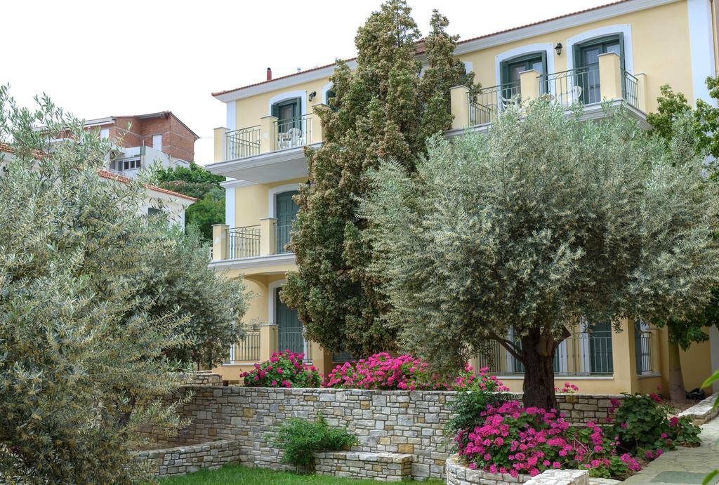 Kyveli Hotel Apartments Vrontados Luaran gambar