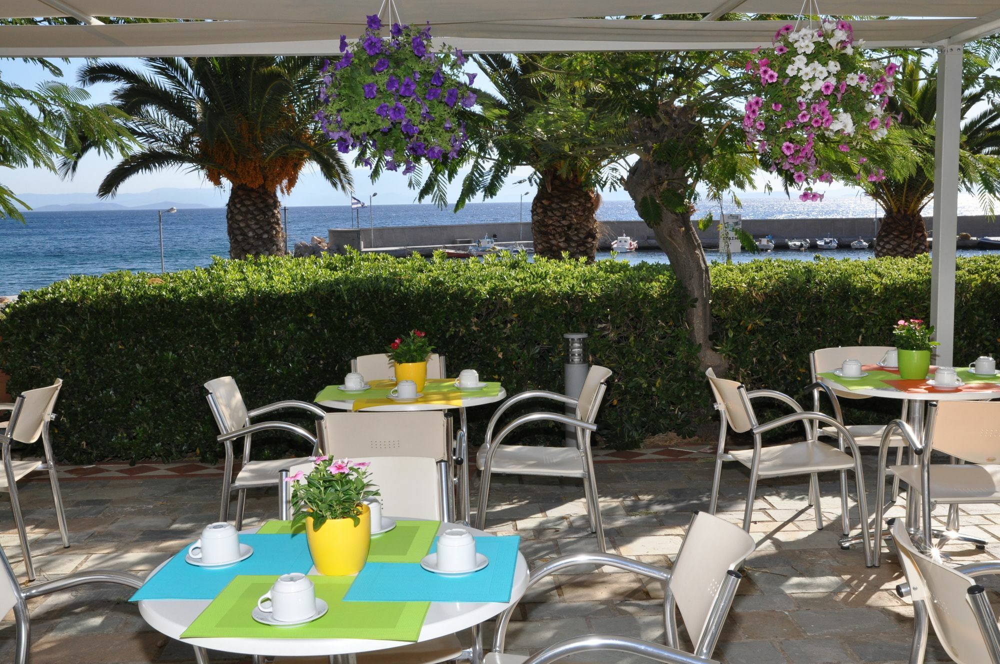 Kyveli Hotel Apartments Vrontados Luaran gambar
